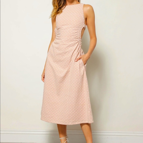 NWT Linen and Dot sundress XS, stunning back and perfect for the beach - Picture 3 of 7